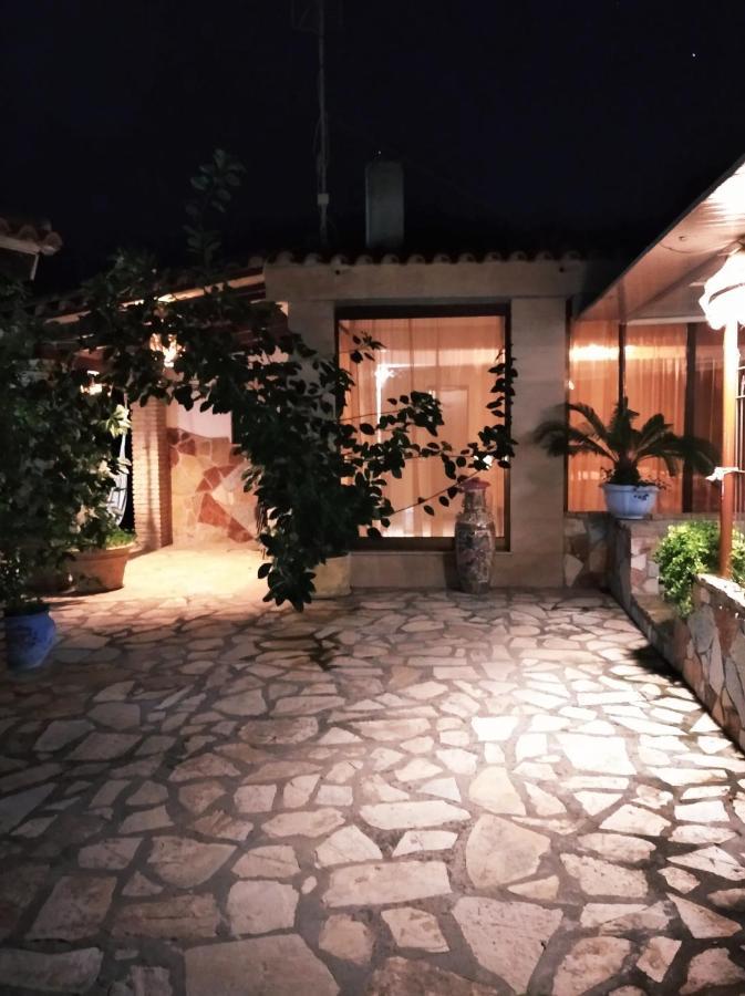 Mila La Villa Kastron  Exterior photo