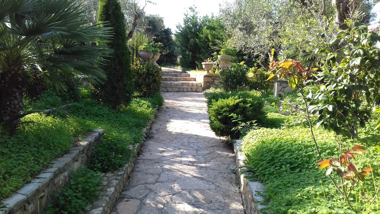 Mila La Villa Kastron  Exterior photo